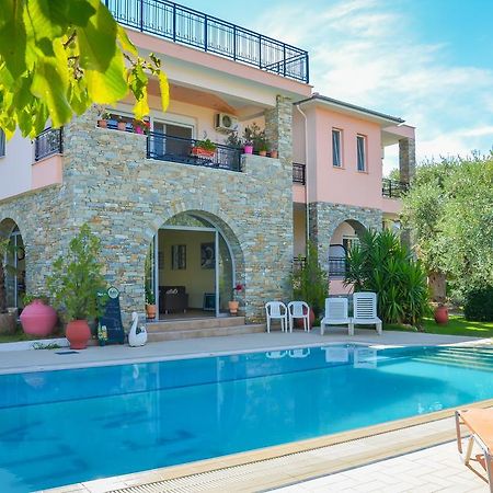 Villa Eden Лименас Екстериор снимка